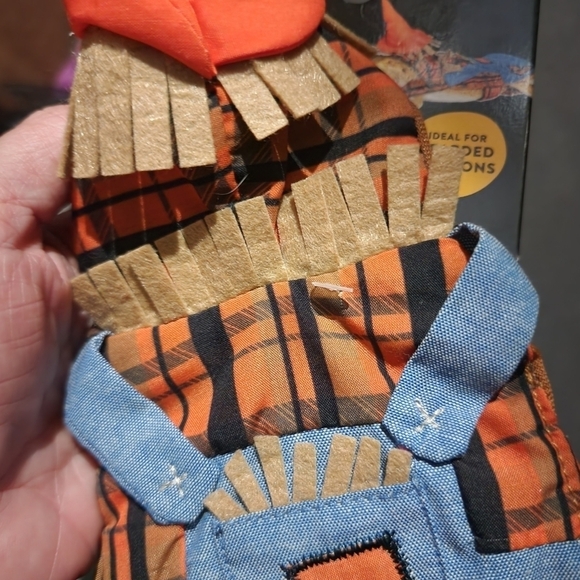 NWT Thrills & Chills Reptile Scarecrow Halloween Costume Bearded Dragon Dress Up - Picture 3 of 5